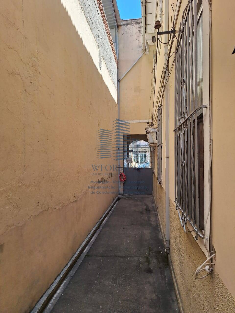 Apartamento para alugar com 2 quartos, 71m² - Foto 2