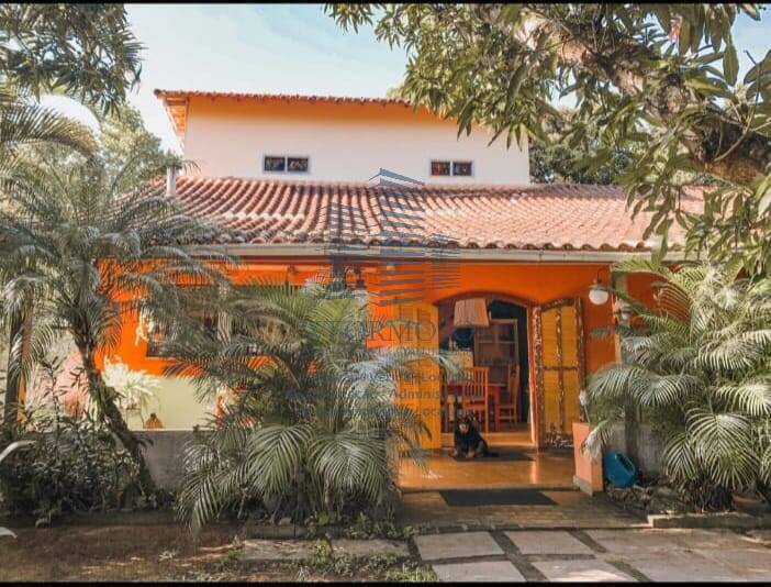 Chácara à venda com 4 quartos, 280m² - Foto 1