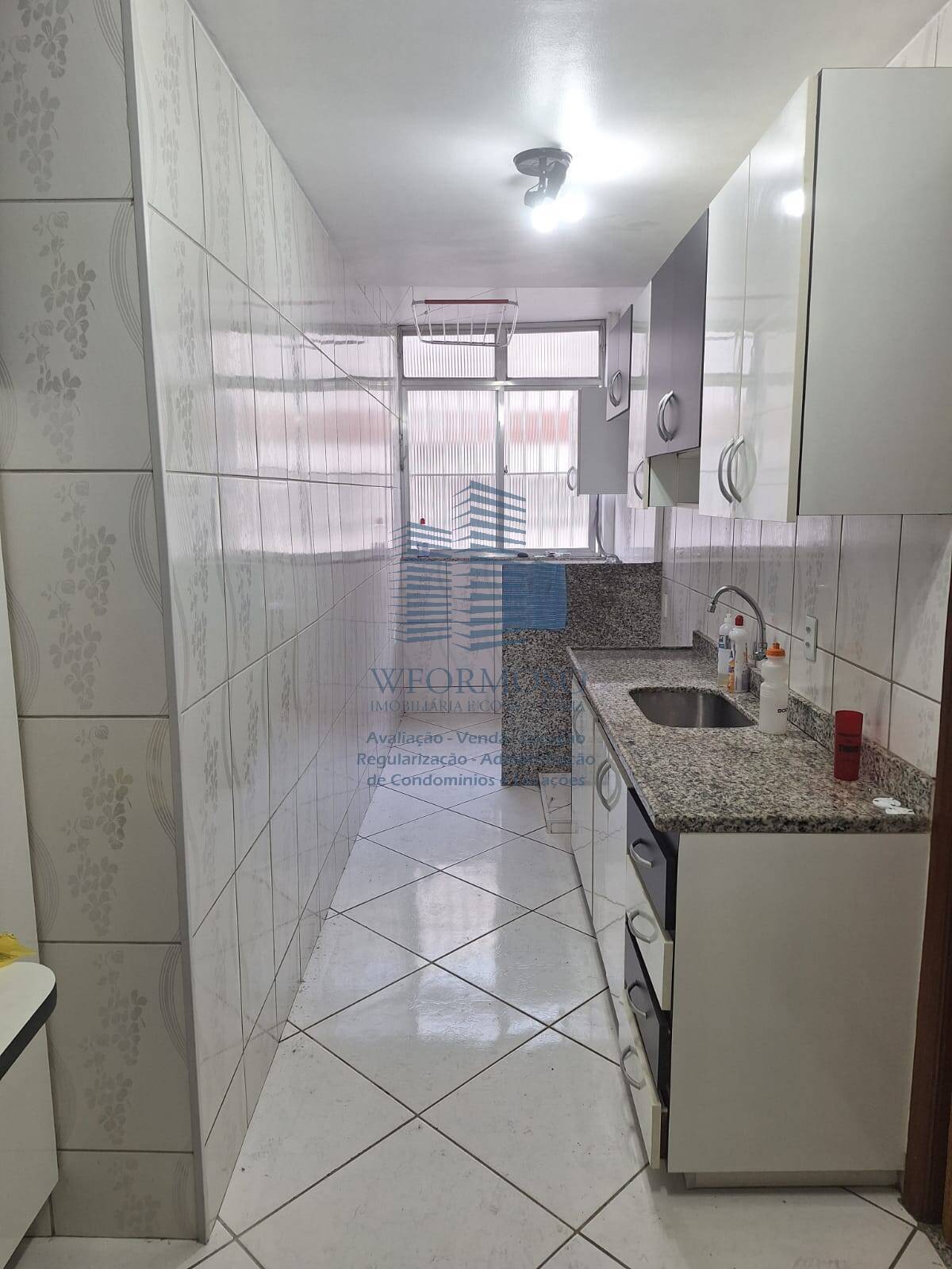 Apartamento à venda com 2 quartos, 56m² - Foto 15