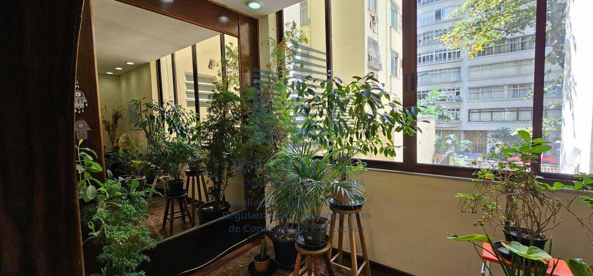 Apartamento à venda e aluguel com 3 quartos, 173m² - Foto 1