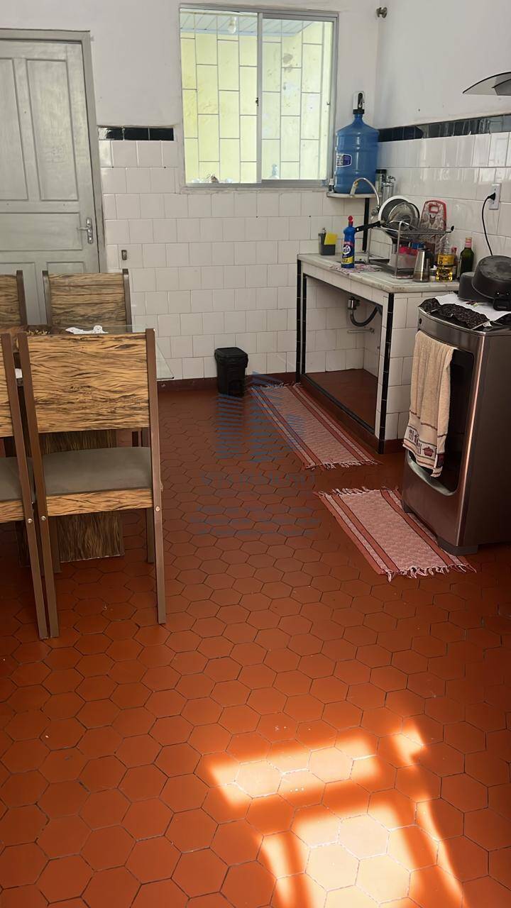 Casa, 6 quartos, 170 m² - Foto 5