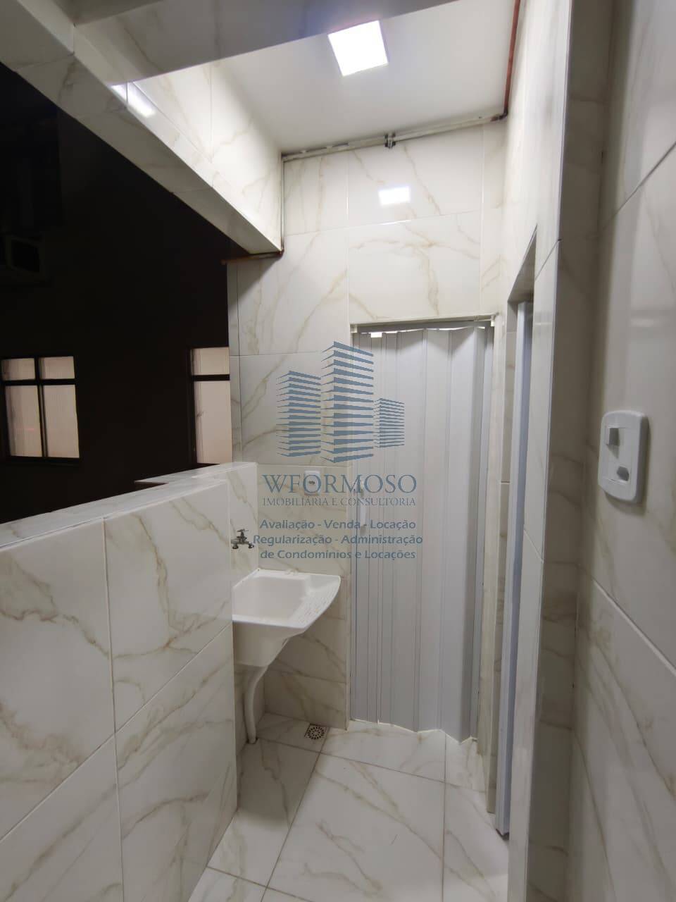 Apartamento à venda com 2 quartos, 64m² - Foto 19