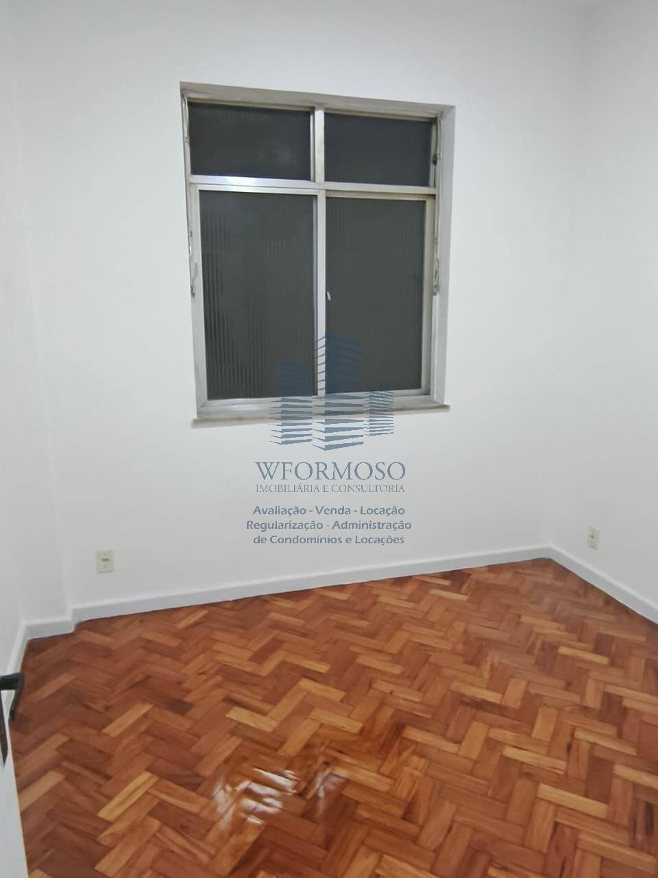 Apartamento à venda com 2 quartos, 64m² - Foto 5