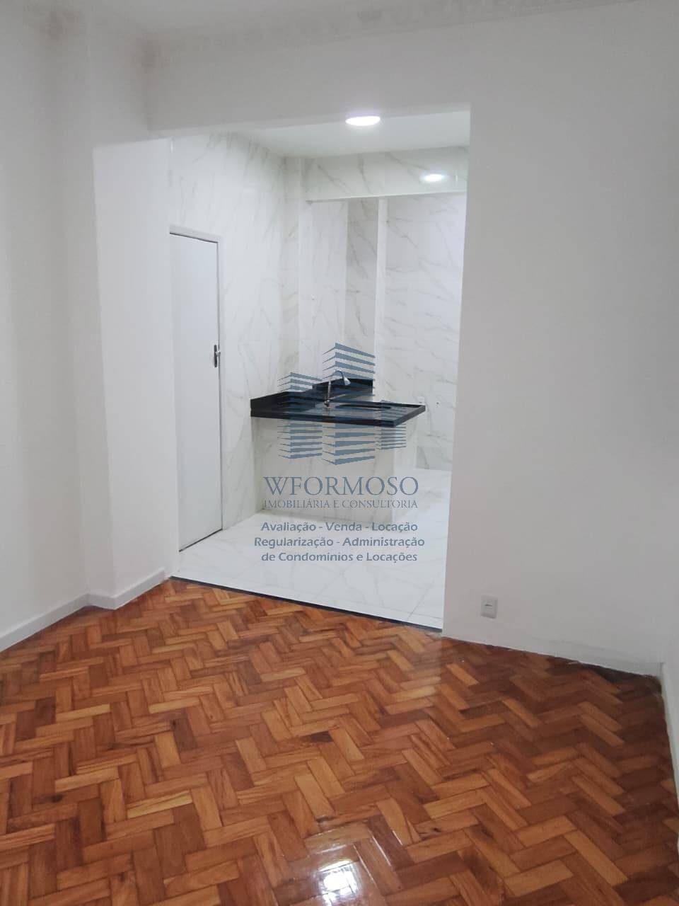 Apartamento à venda com 2 quartos, 64m² - Foto 3