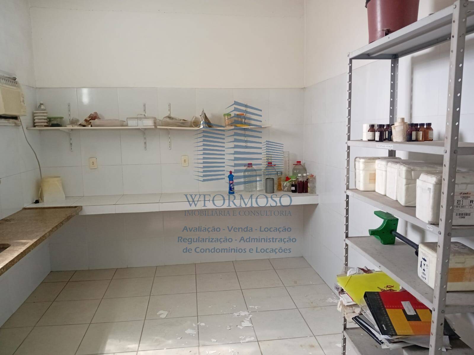 Prédio comercial à venda 723m² Av Governador Leonel de Moura Brizola