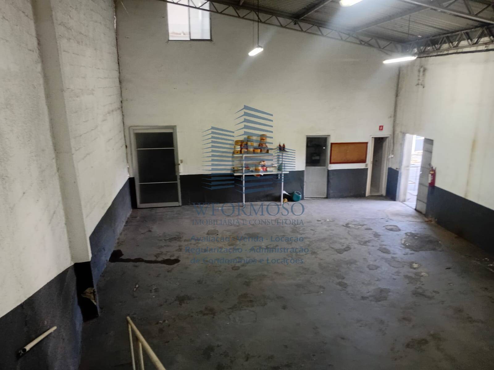 Prédio comercial à venda 723m² Av Governador Leonel de Moura Brizola