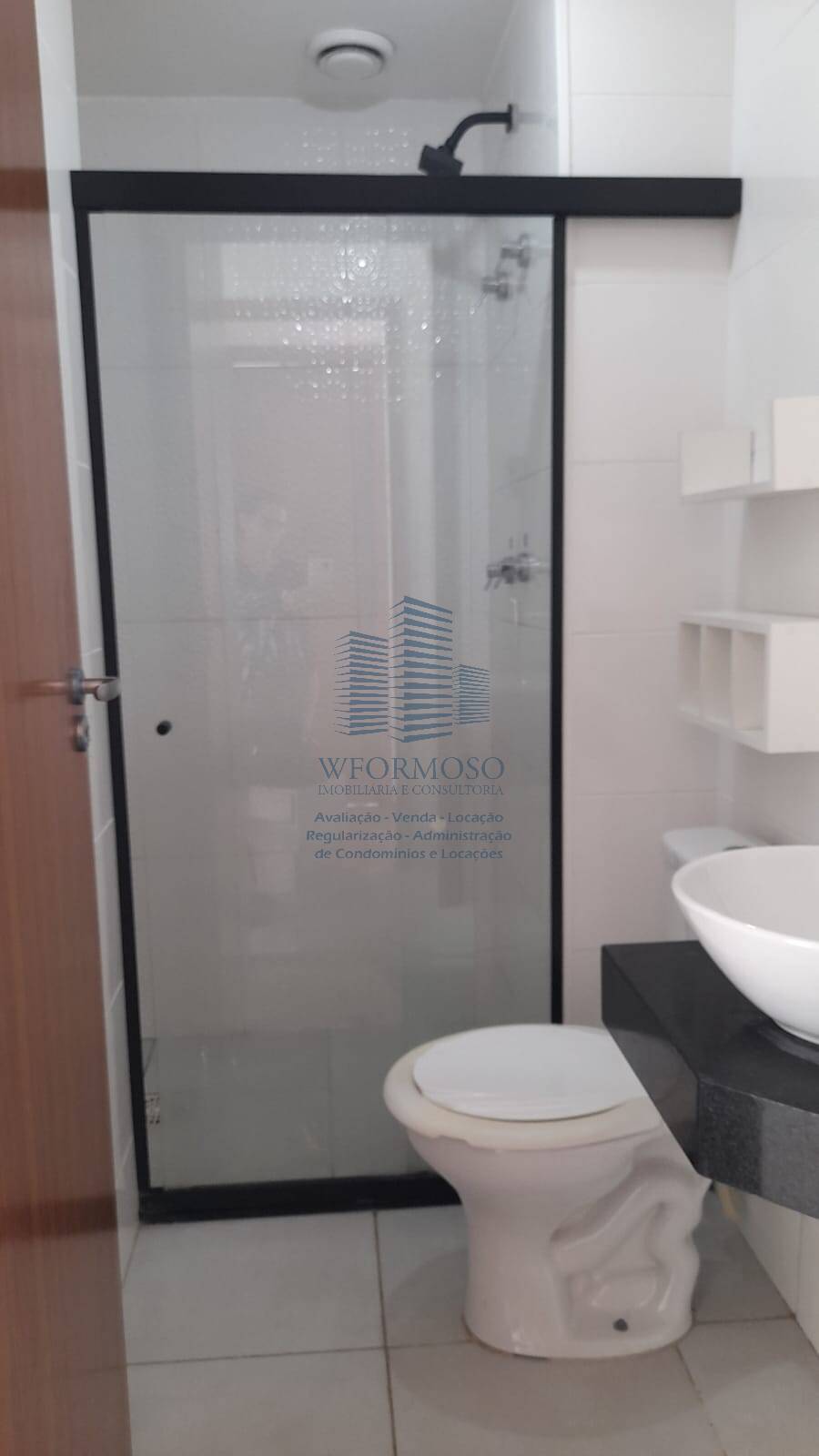 Apartamento 2 quartos suíte 46m² locação Estr do Barro Vermelho Colégio